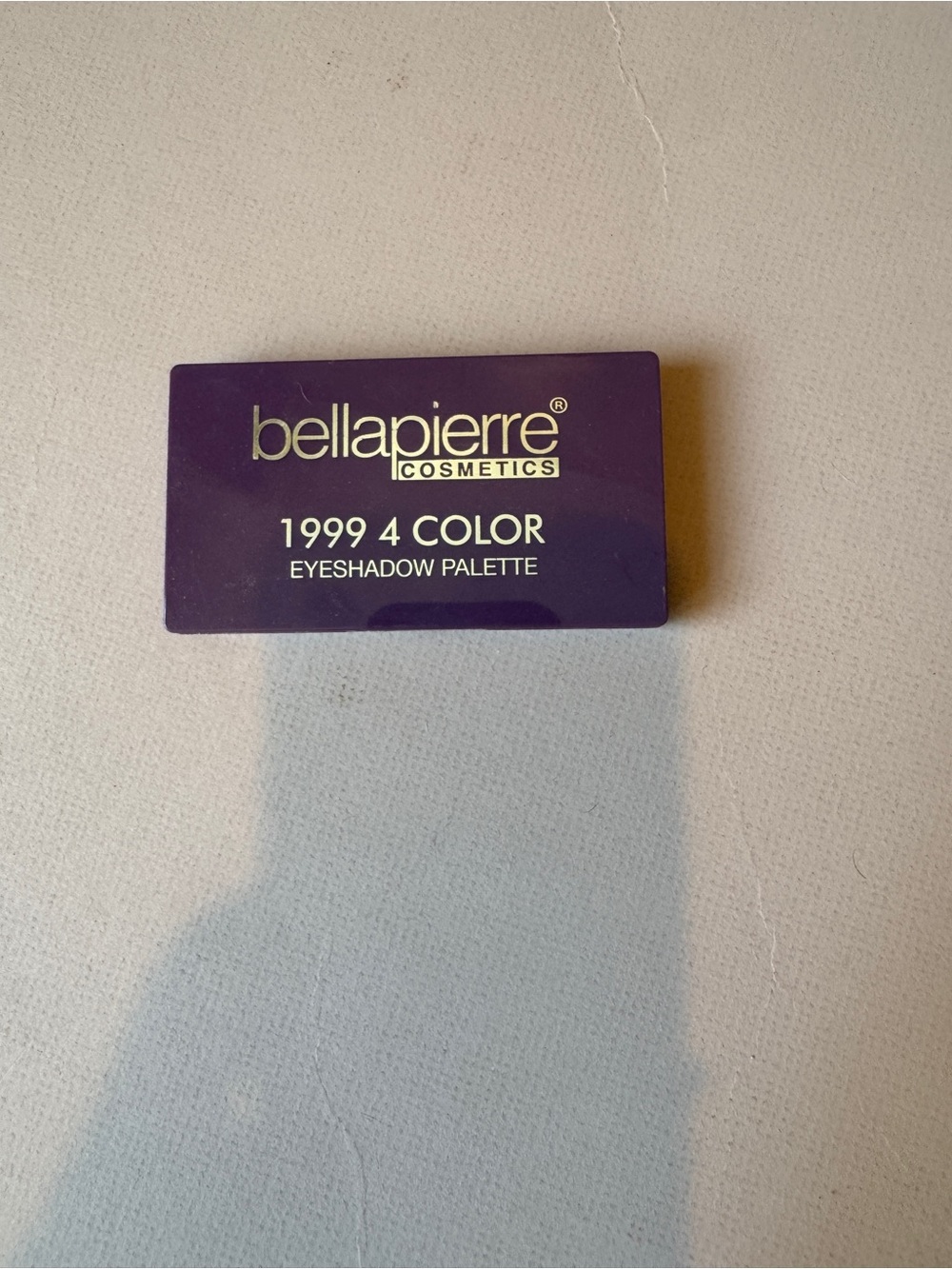 New never used Bellapierre 1999 4-Color Eyeshadow Palette - Purple